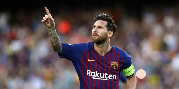 Месси повторил рекорд Пеле, Роналду замыкает топ-10 футболистов по количеству голов за один клуб Месси повторил рекорд Пеле, Роналду замыкает топ-10 футболистов по количеству голов за один клуб