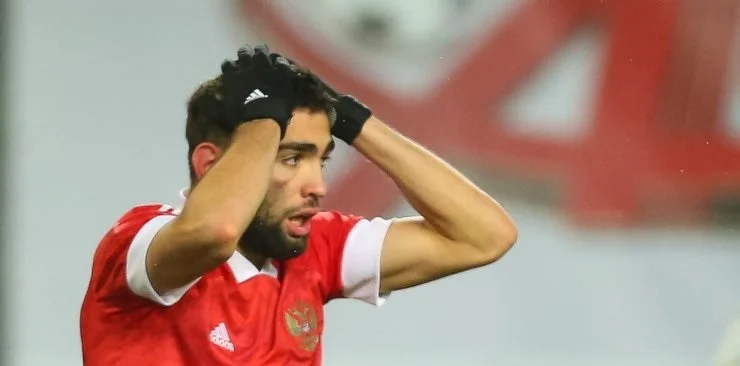 «Золотая бутса РПЛ» как чёрная метка. Агаларову пора переживать «Золотая бутса РПЛ» как чёрная метка. Агаларову пора переживать