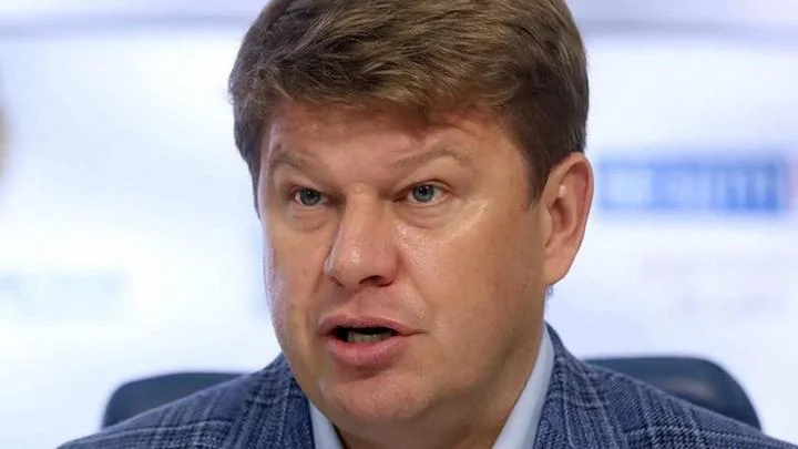 Губерниев: «Слуцкого нужно отправить в отставку как можно быстрее» Губерниев: «Слуцкого нужно отправить в отставку как можно быстрее»