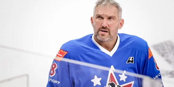 Михайлов: неправильно говорить, что на матч между НХЛ и КХЛ все шли только из-за Овечкина