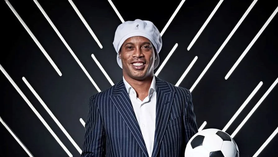 Роналдиньо о свисте в адрес Месси и Неймара: «Думаю, скоро эти отличные игроки сделают что-то очень хорошее»