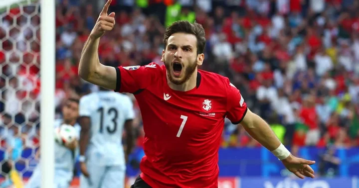 Хвича Кварацхелия: «Мы с гордостью и высоко поднятой головой покидаем чемпионат Европы!» Хвича Кварацхелия: «Мы с гордостью и высоко поднятой головой покидаем чемпионат Европы!»