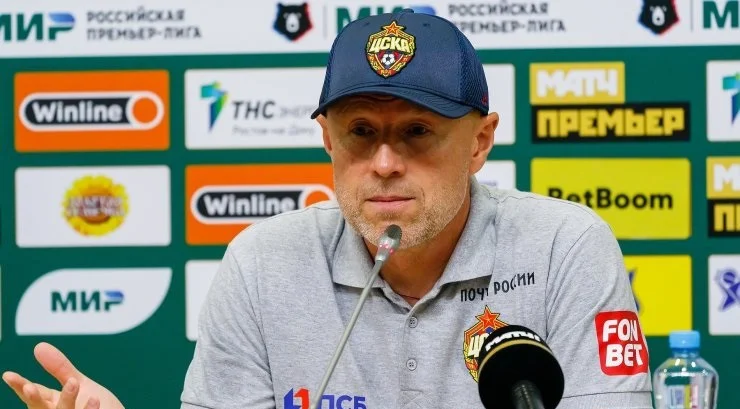 В РПЛ – очередной скандал. Федотов назвал Абаскаля клоуном и может получить дисквалификацию В РПЛ – очередной скандал. Федотов назвал Абаскаля клоуном и может получить дисквалификацию