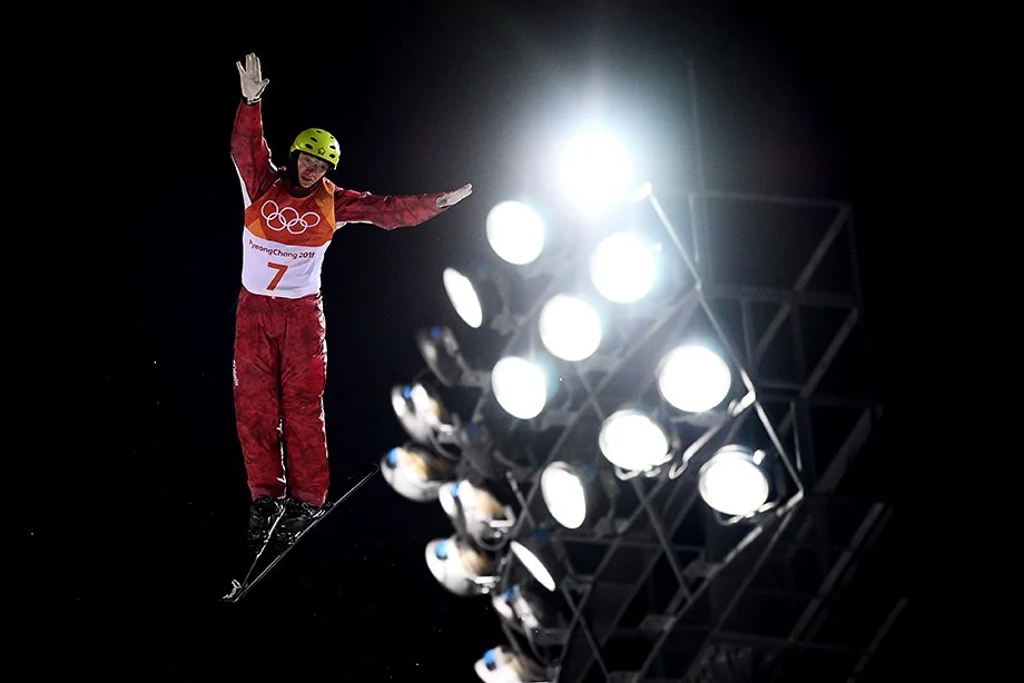 Россиянин Буров выиграл бронзу в акробатике на ОИ, пропустив вперед украинца Абраменко Россиянин Буров выиграл бронзу в акробатике на ОИ, пропустив вперед украинца Абраменко