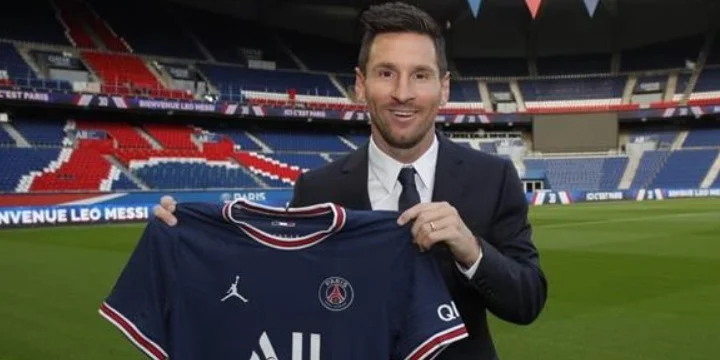 Букмекеры резко снизили коэффициент на победу «ПСЖ» в Лиге чемпионов после подписания Месси Букмекеры резко снизили коэффициент на победу «ПСЖ» в Лиге чемпионов после подписания Месси