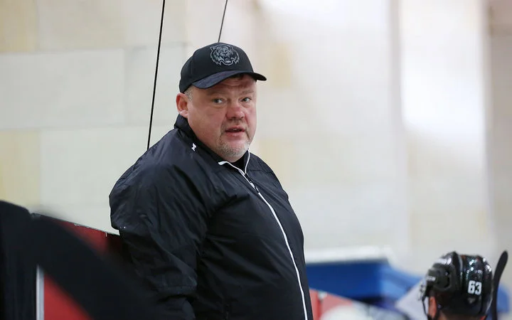 Александр Юдин: «Торпедо» – явление для КХЛ, но, к сожалению, по большому счету их промежуточный успех – это лишь стечение обстоятельств» Александр Юдин: «Торпедо» – явление для КХЛ, но, к сожалению, по большому счету их промежуточный успех – это лишь стечение обстоятельств»