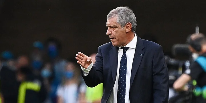 Сантуш о Роналду: «Лидерские качества стали проявляться у него со временем, он стал чаще брать слово» Сантуш о Роналду: «Лидерские качества стали проявляться у него со временем, он стал чаще брать слово»