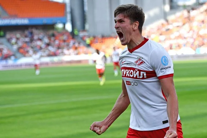 Анзор Кавазашвили: «Соболев смог бы заиграть в «Барсе», он бы показал там все, на что он способен. И был бы главным нападающим клуба» Анзор Кавазашвили: «Соболев смог бы заиграть в «Барсе», он бы показал там все, на что он способен. И был бы главным нападающим клуба»