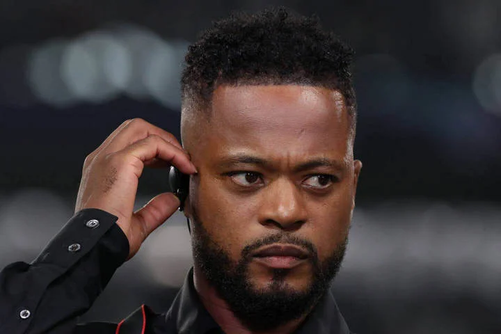 Патрис Эвра: «Если МЮ уволит тен Хага, это будет пятый тренер, которого мы уволили. «Юнайтед» – команда лояльная. Но сейчас это не так» Патрис Эвра: «Если МЮ уволит тен Хага, это будет пятый тренер, которого мы уволили. «Юнайтед» – команда лояльная. Но сейчас это не так»