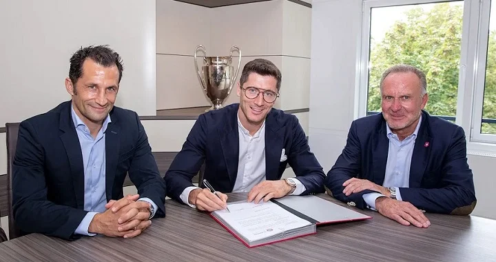 Салихамиджич о Левандовском: «Он в «Баварии» творил великие дела. Успехов ему в «Барселоне» Салихамиджич о Левандовском: «Он в «Баварии» творил великие дела. Успехов ему в «Барселоне»