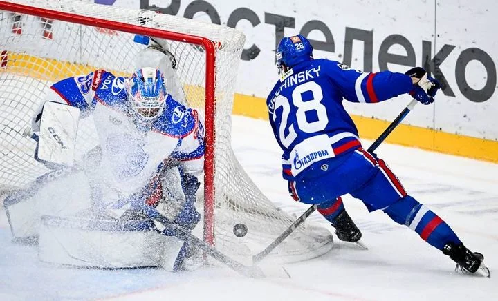 Форвард «Лады» Андрей Алтыбармакян после 3:4 со СКА: «Считаю, что мы заслуживали победу» Форвард «Лады» Андрей Алтыбармакян после 3:4 со СКА: «Считаю, что мы заслуживали победу»