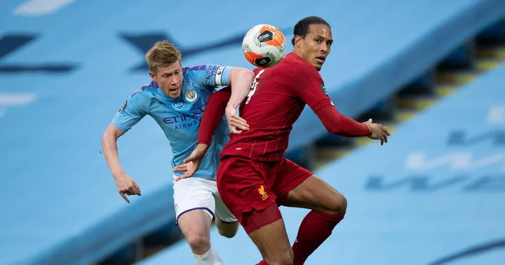 Вирджил ван Дейк: «Из тех, с кем я еще не играл, но хотел бы, я бы выбрал Кевина де Брюйне. Он невероятен. Играй он в «Ливерпуле», мы добились бы еще большего» Вирджил ван Дейк: «Из тех, с кем я еще не играл, но хотел бы, я бы выбрал Кевина де Брюйне. Он невероятен. Играй он в «Ливерпуле», мы добились бы еще большего»