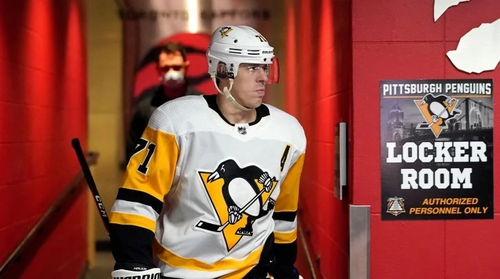 Евгений Малкин в матче с «Аризоной» забросил 11-ю шайбу в сезоне Евгений Малкин в матче с «Аризоной» забросил 11-ю шайбу в сезоне