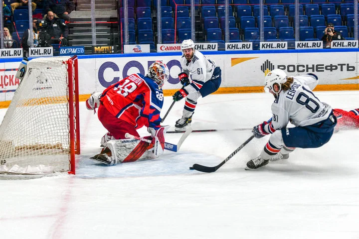 «Металлург» вышел вперёд в серии «Металлург» вышел вперёд в серии