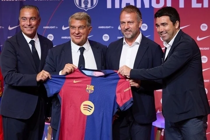 Жоан Лапорта: «Флик способен дать новый импульс команде и справиться с сиюминутными задачами» Жоан Лапорта: «Флик способен дать новый импульс команде и справиться с сиюминутными задачами»