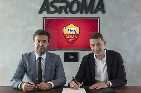 Белотти перешел в «Рому» Белотти перешел в «Рому»