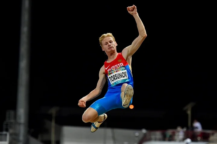 Российский легкоатлет Евгений Торсунов установив рекорд Паралимпийских игр Российский легкоатлет Евгений Торсунов установив рекорд Паралимпийских игр