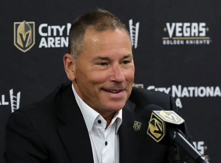 Тренер «Вегаса» Брюс Кэссиди: «Бобровский делает важные сэйвы, мы просто должны продолжать бросать» Тренер «Вегаса» Брюс Кэссиди: «Бобровский делает важные сэйвы, мы просто должны продолжать бросать»