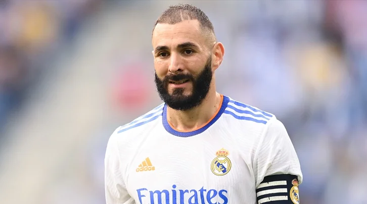 Карим Бензема забил 32 гола за «Реал» в этом сезоне, повторив свой лучший результат сезона 2011/12 Карим Бензема забил 32 гола за «Реал» в этом сезоне, повторив свой лучший результат сезона 2011/12