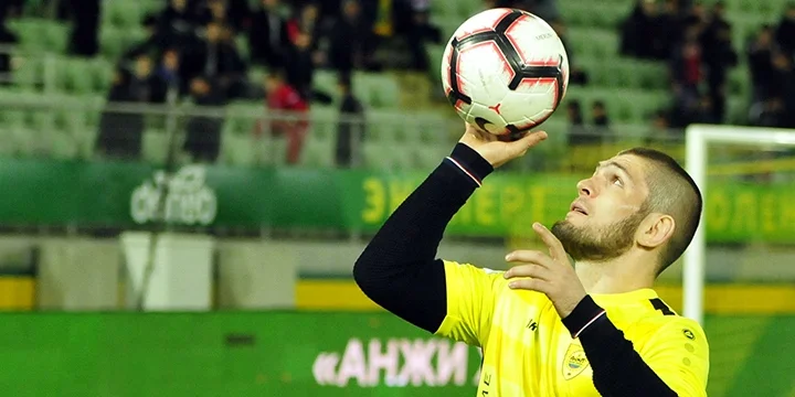 Деменко: В матче «Динамо» – «Спартак» будет борьба, а не футбол. Красно-белым мог бы пригодиться Хабиб Деменко: В матче «Динамо» – «Спартак» будет борьба, а не футбол. Красно-белым мог бы пригодиться Хабиб