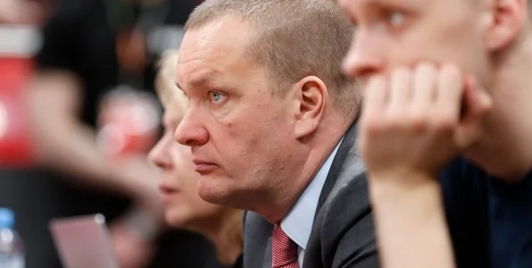 Ватутин: политическая ситуация пока оставляет наши клубы вне возможных движений в Европе Ватутин: политическая ситуация пока оставляет наши клубы вне возможных движений в Европе