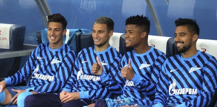 Премии и бонусы. Сколько платят за победы в РПЛ? Премии и бонусы. Сколько платят за победы в РПЛ?