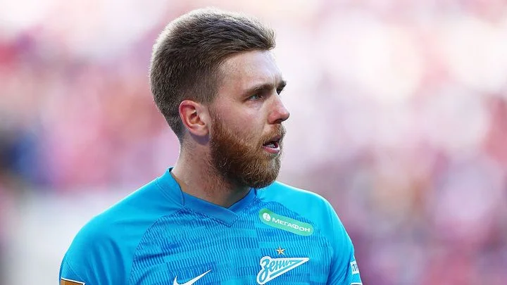 Роман Широков: «Сергеев забил с «Торпедо», но, когда он выходит, у «Зенита» минус один игрок. Нападающий, который играет спиной к воротам, — не нападающий» Роман Широков: «Сергеев забил с «Торпедо», но, когда он выходит, у «Зенита» минус один игрок. Нападающий, который играет спиной к воротам, — не нападающий»