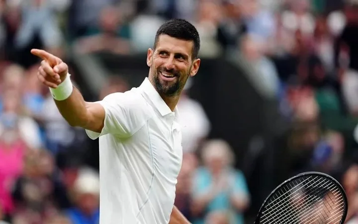 Новак Джокович о состоянии колена: «Надеюсь, я буду чувствовать себя лучше с каждым днем» Новак Джокович о состоянии колена: «Надеюсь, я буду чувствовать себя лучше с каждым днем»