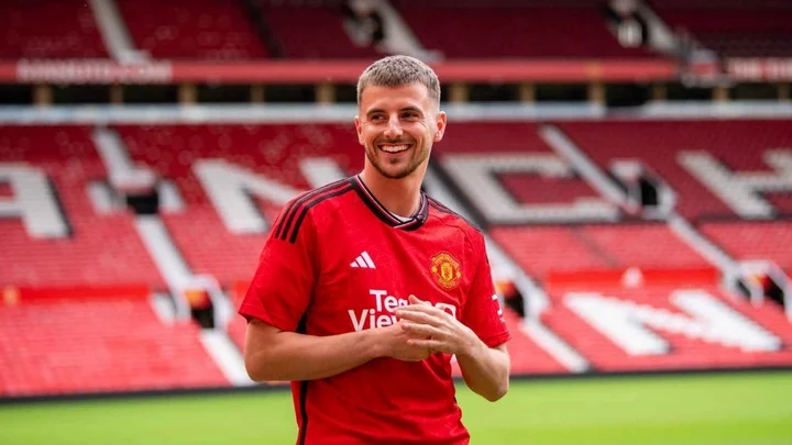 Луи Саа: «Мэйсон Маунт проводит целые матчи, в которых почти не касается мяча. Это очень странно» Луи Саа: «Мэйсон Маунт проводит целые матчи, в которых почти не касается мяча. Это очень странно»