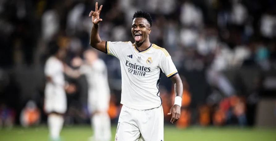 Фанаты «Реала» пели «Хави, оставайся» при 4:0 в матче с «Жироной» Фанаты «Реала» пели «Хави, оставайся» при 4:0 в матче с «Жироной»