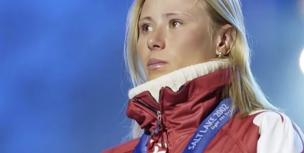 Чемпионка ОИ Чепалова раскритиковала олимпийскую трассу в Италии: «Она против шерсти» Чемпионка ОИ Чепалова раскритиковала олимпийскую трассу в Италии: «Она против шерсти»