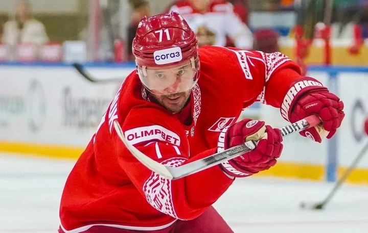 Агент Александр Черных: «Ковальчук не давал запрос: «Найдите мне команду». Так что такой поиск не ведется» Агент Александр Черных: «Ковальчук не давал запрос: «Найдите мне команду». Так что такой поиск не ведется»