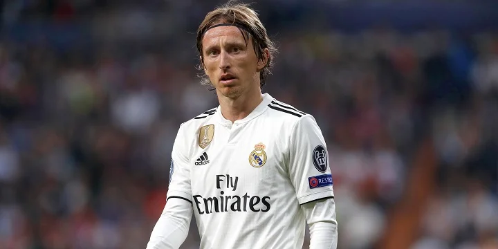 Анчелотти об игре Модрича на позиции ложной девятки: «План оказался неудачным. «Барселона» играла лучше и заслуженно победила»