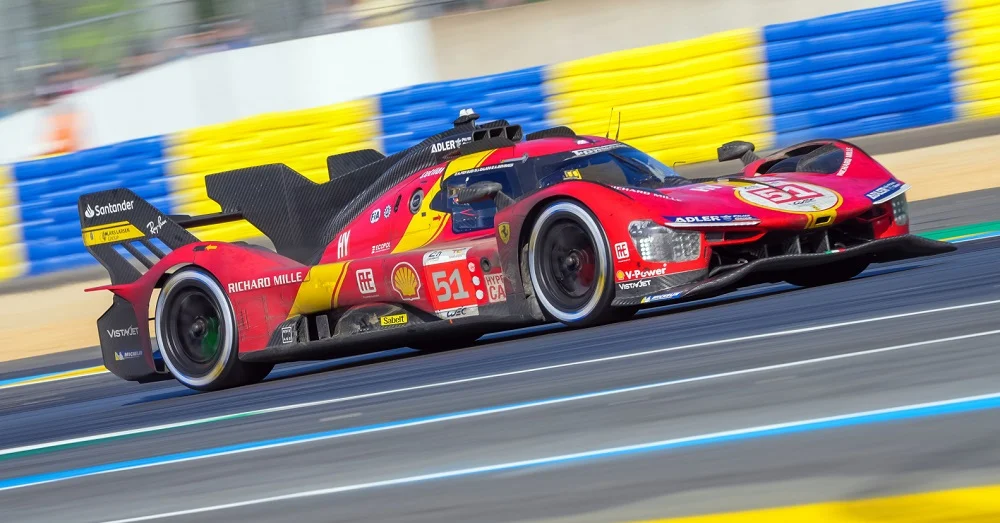 Экипаж «Феррари» №50 выиграл гонку «24 часа Ле-Мана»