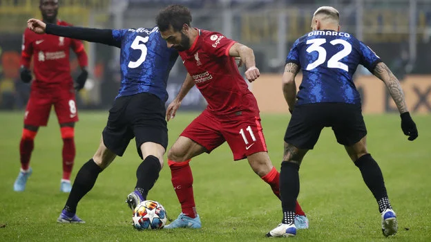 «Ливерпуль» и «Интер» не открыли счет в первом тайме матча 1/8 финала ЛЧ «Ливерпуль» и «Интер» не открыли счет в первом тайме матча 1/8 финала ЛЧ