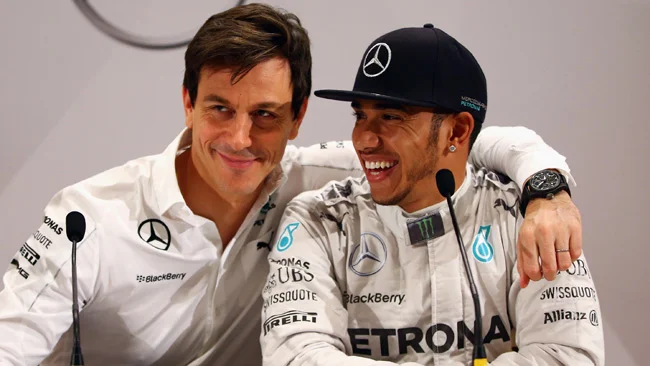 Вольфф о своих словах Хэмилтону: «Порой бывают моменты, когда очевидно, что нужно успокоиться» Вольфф о своих словах Хэмилтону: «Порой бывают моменты, когда очевидно, что нужно успокоиться»