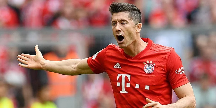 Левандовски о процессе ухода из «Баварии»: «С обеих сторон были необязательные вещи» Левандовски о процессе ухода из «Баварии»: «С обеих сторон были необязательные вещи»