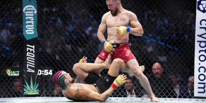 Умар Нурмагомедов: «Надеюсь Двалишвили не станет избегать поединка с настоящим соперником. Я готов» Умар Нурмагомедов: «Надеюсь Двалишвили не станет избегать поединка с настоящим соперником. Я готов»