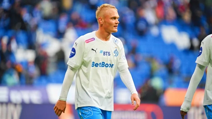 Паулу Барбоза: «Тюкавин не готов для Европы. Ему нужно этот сезон провести так же, как прошлый, и доказать свой уровень» Паулу Барбоза: «Тюкавин не готов для Европы. Ему нужно этот сезон провести так же, как прошлый, и доказать свой уровень»