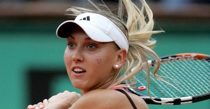 Прогноз на матч Малечкова – Мельникова, Веснина – Дуань | ВсеПроСпорт.ру Прогноз на матч Малечкова – Мельникова, Веснина – Дуань | ВсеПроСпорт.ру