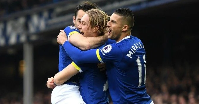 Прогнозы на футбол на 01.10.2017 | ВсеПроСпорт.ру Прогнозы на футбол на 01.10.2017 | ВсеПроСпорт.ру