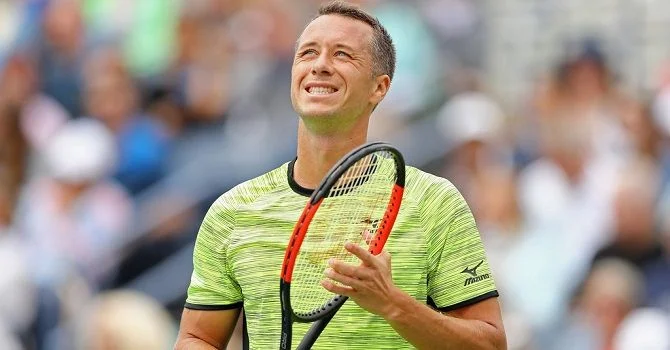 - Джон Изнер - Джон Изнер