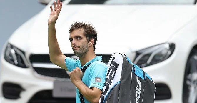  - Ян-Леннард Штруфф