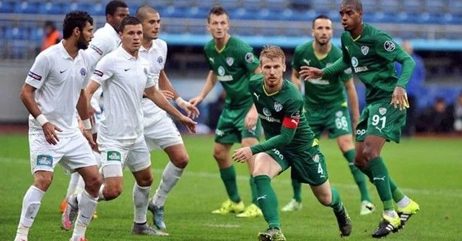 «Бурсаспор» - «Фенербахче» «Бурсаспор» - «Фенербахче»