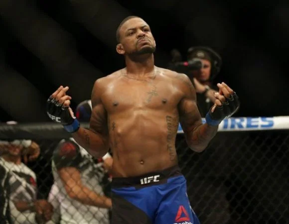 Даррен Элкинс - Майкл Джонсон Даррен Элкинс - Майкл Джонсон