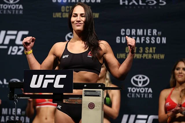 - Джессика Ай - Джессика Ай