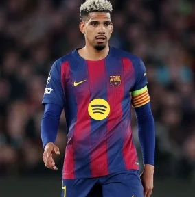 «Барселона» – «Эспаньол»: ждать ли интриги в каталонском дерби?