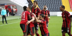 «Газиантеп» — «Кайсериспор»: прогноз на матч чемпионата Турции