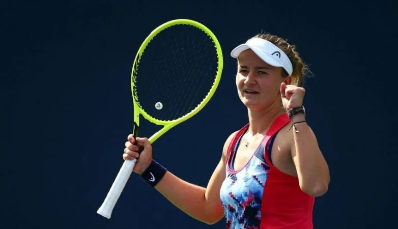 Анастасия Севастова - Барбора Крейчикова