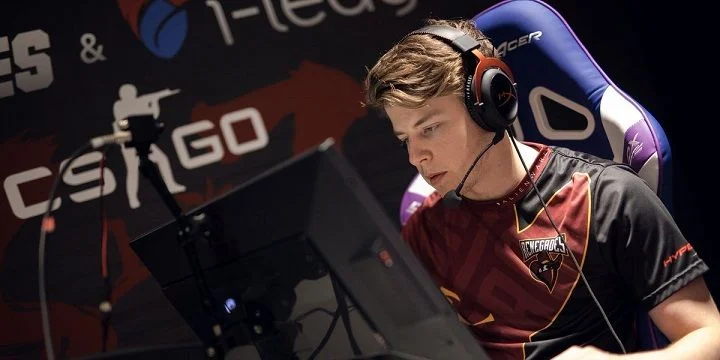 Renegades - Furia eSports Renegades - Furia eSports